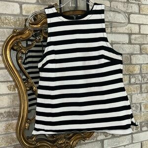 Banana Republic Women’s Black and White Striped Tank Top Size 8